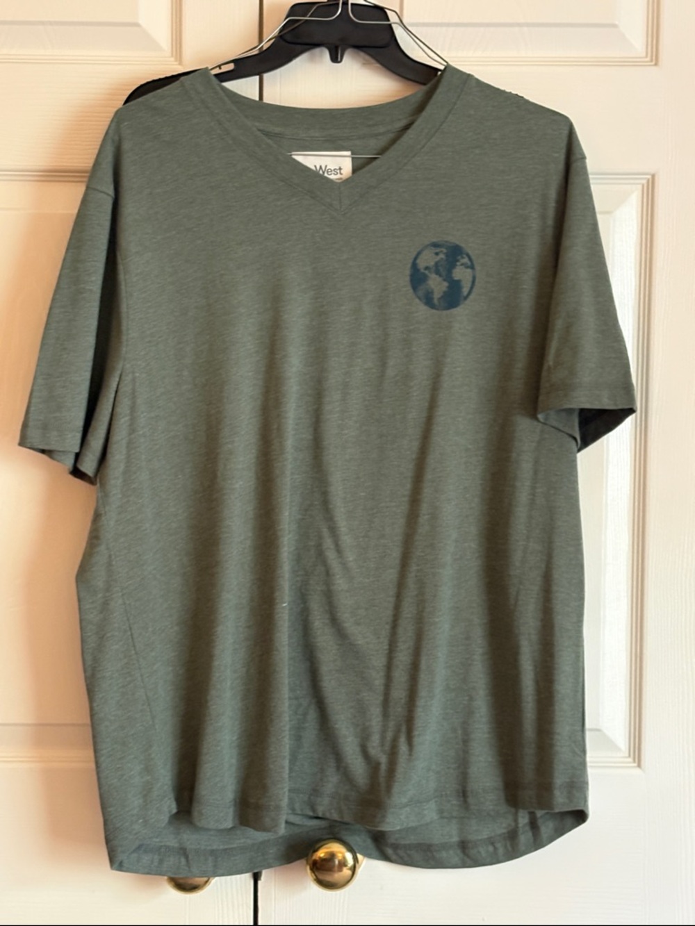 Up West -V-Neck Short Sleeve Tee - Olive Green XL